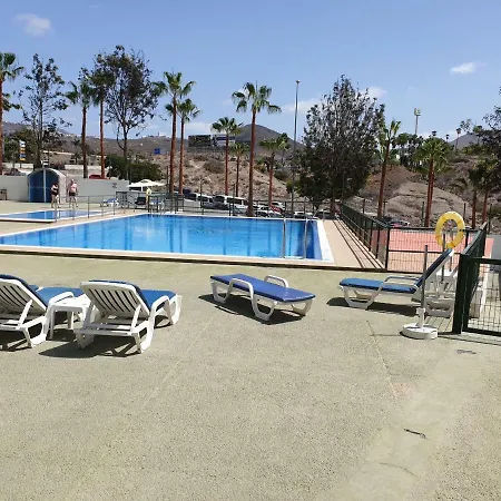 Casa Bonita Only 480 M To Beach, Balcony, Mountain View, Wifi, Central Location *